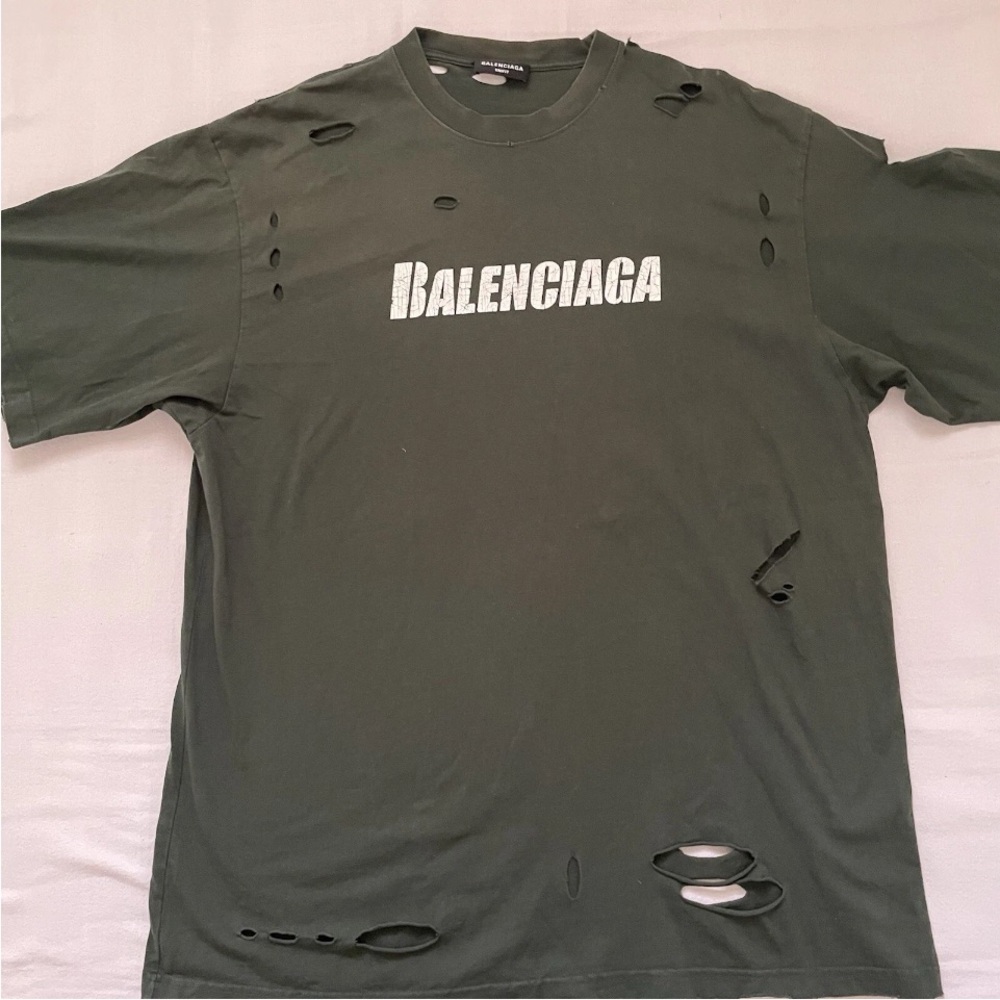 BALENCIAGA Unifit T-Shirt  Destroyed Unisex MEDIUM Green  City Wear  Authentic